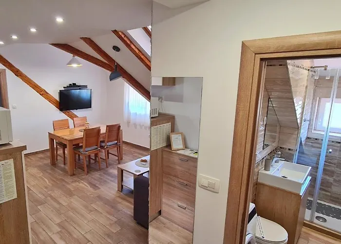 Attic Near Centre *