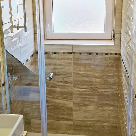 Apartment Attic Near Centre